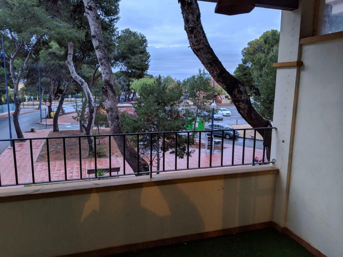 Beautiful 1 Bedroom Apartment In Roda, Los Alcazares. Larger Than Average. Kültér fotó